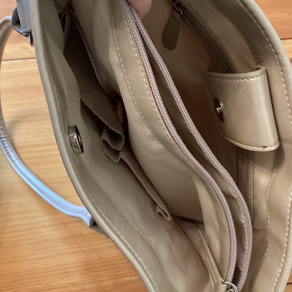 Giani Bernini bag bundle - Picture 8 of 16